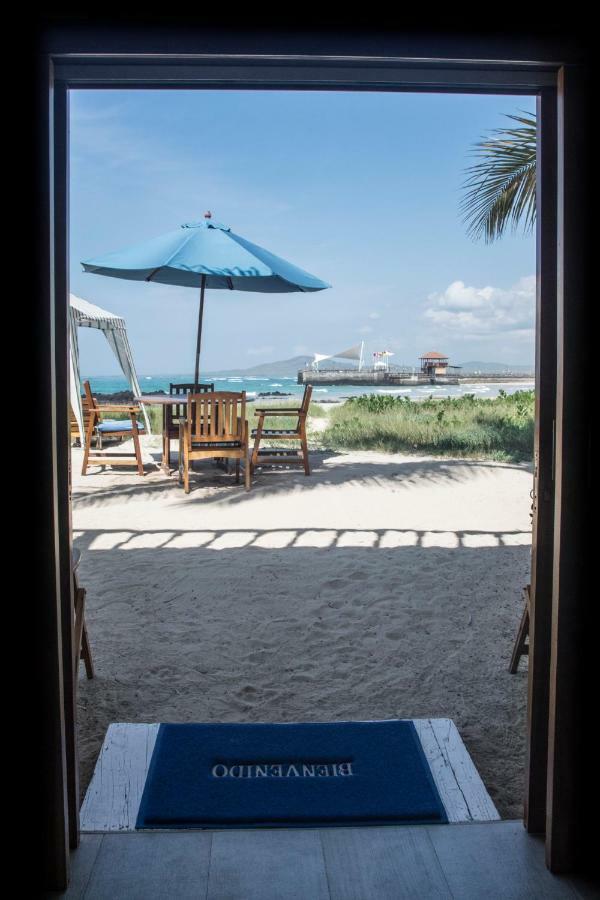 The Isabela Beach House Puerto Villamil Εξωτερικό φωτογραφία