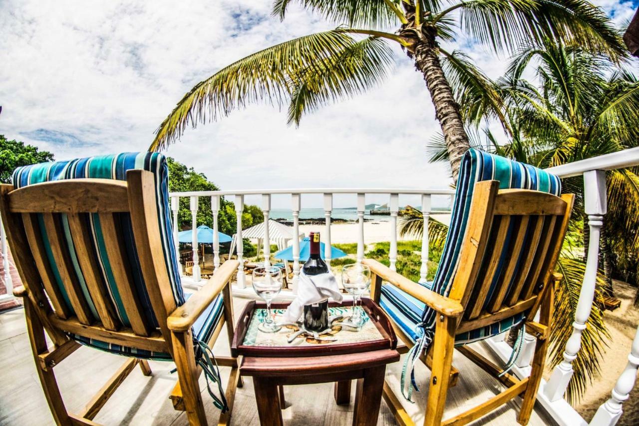 The Isabela Beach House Puerto Villamil Εξωτερικό φωτογραφία